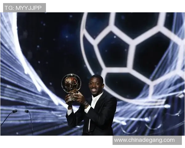 57号球衣足球明星的传奇故事与辉煌成就揭秘