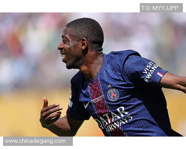 39岁前足球明星的辉煌历程与退役后的新生活探秘 39岁前足球明星的辉煌历程与退役后的新生活探秘